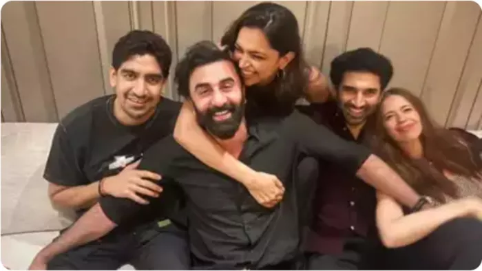 Deepika padukone and Ranbir kapoor closeness in YJHD reunion