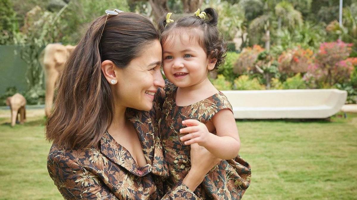 alia bhatt viral photo from cruise party with his daughter raha kapoor
