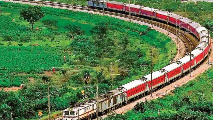 ध्यान दें! 5 जून को टाटानगर-इतवारी सहित 14 ट्रेनें रहेंगी रद्द, बढ़ेगी झारखंड के यात्रियों की परेशानी (फाइल फोटो)