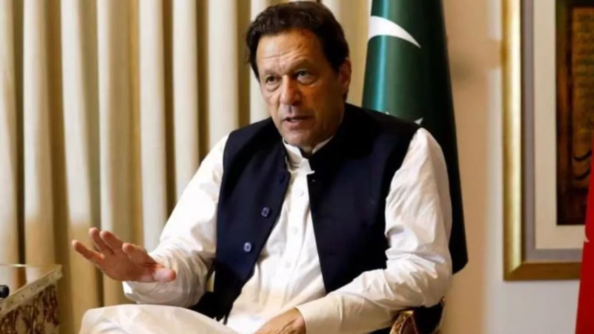 Pakistan: PTI ने PML-N के सुलह प्रस्ताव को किया खारिज, बोले-'जनादेश चोरों' के साथ नहीं करेंगे बात