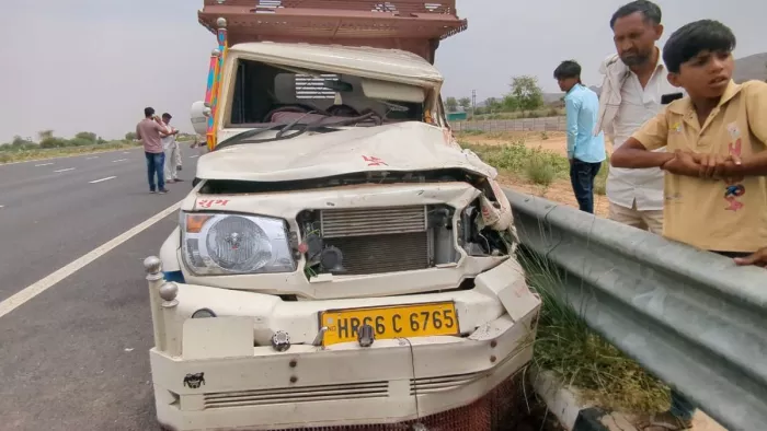 अज्ञात वाहन की टक्कर से घायल साइकिल सवार की दिल्ली ट्रामा सेंटर में उपचार के दौरान मौत। सांकेतिक तस्वीर