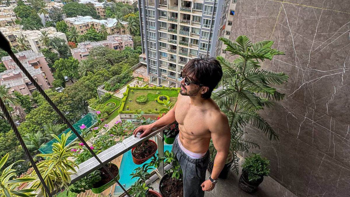 https://www.jagranimages.com/images/newimg/02062025/02_06_2025-bigg_boss_19_contestants_23953819.jpg