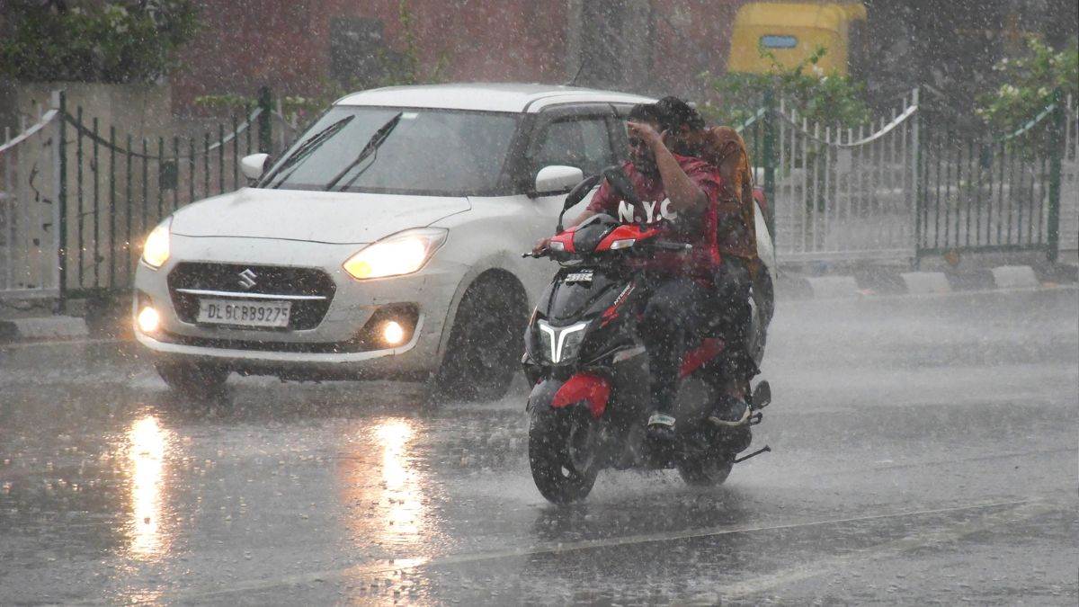ncr monsoon in delhi 2025 imd gave latest update regarding heavy rains