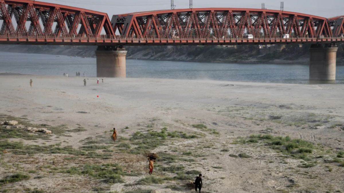https://www.jagranimages.com/images/newimg/02062025/02_06_2025-indus_water_treaty_news_23954078.jpg