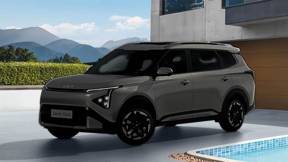 https://www.jagranimages.com/images/newimg/02062025/02_06_2025-kia_carens_clavis_01772_23953662.jpg