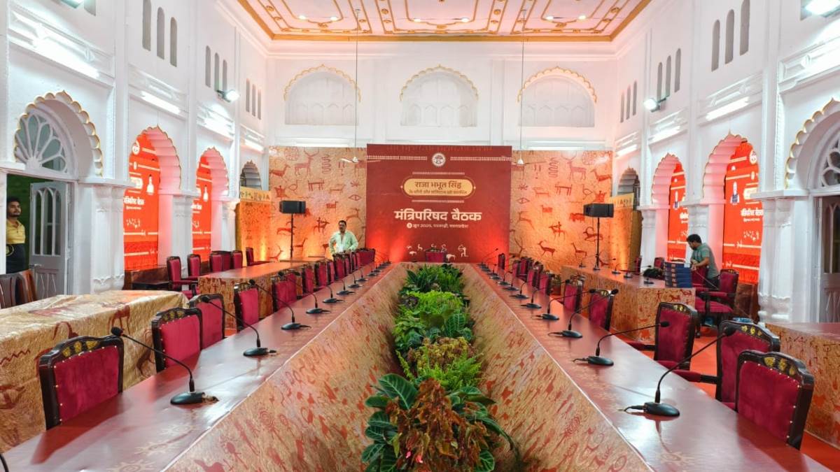 https://www.jagranimages.com/images/newimg/02062025/02_06_2025-mp_4_23954269.jpg