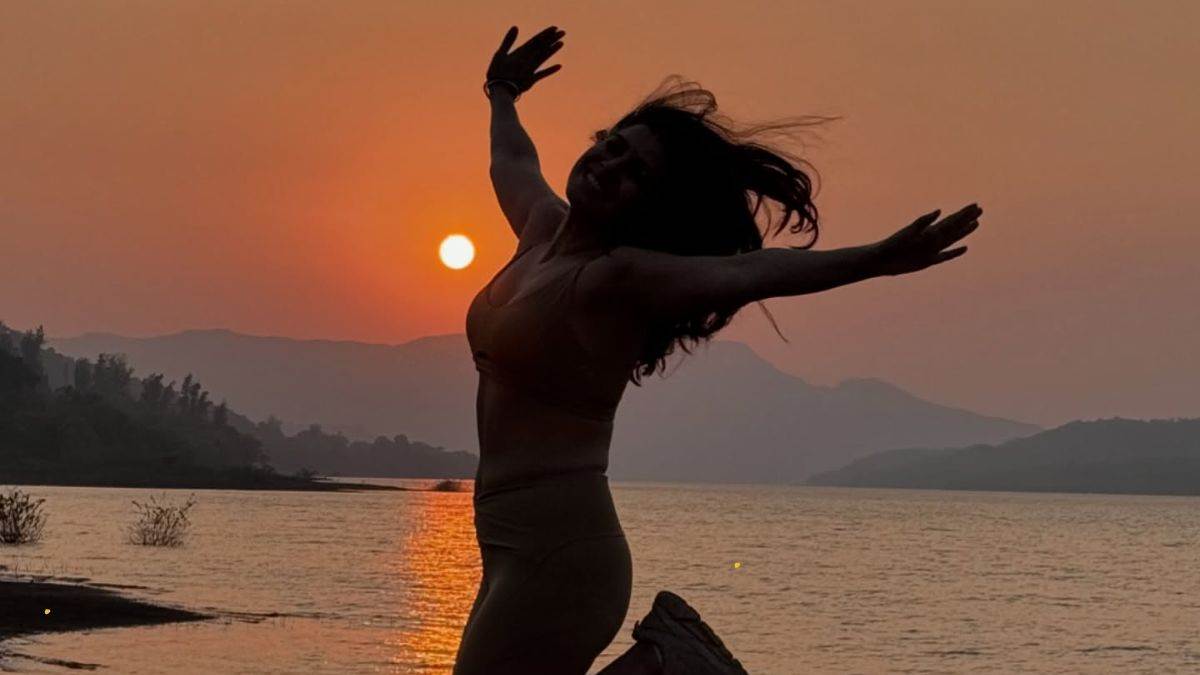 https://www.jagranimages.com/images/newimg/02062025/02_06_2025-nimrat_kaur_23953720.jpg