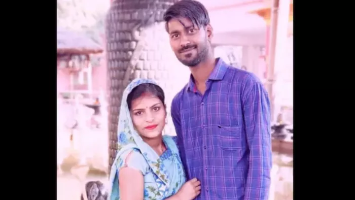 ऑनलाइन गेम की लत से फंसकर कर्जदार बने युवक ने अपने पत्नी के साथ मिलकर सुसाइड कर लिया।(फाइल फोटो)