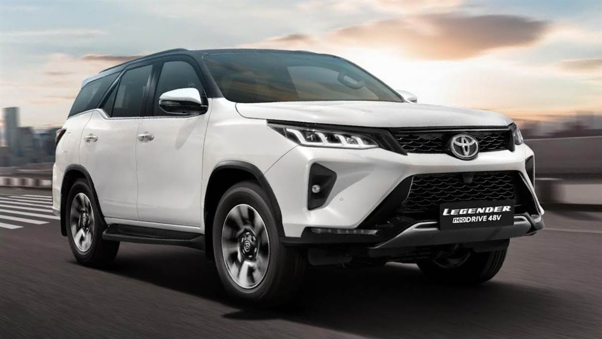 https://www.jagranimages.com/images/newimg/02062025/02_06_2025-toyota_legender_48v_01799_23953733.jpg