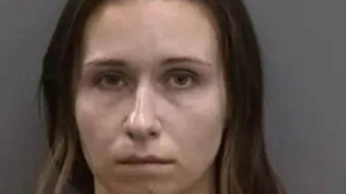 florida teacher arrested for alleged physical relationship with student