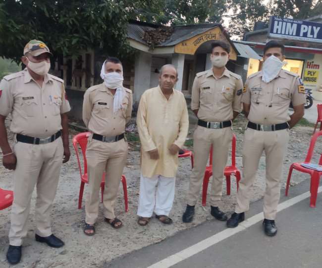 शहीद के पुत्र ने कोरोना योद्धाओं को ठहरने के लिए खोल दिया होटल, निशुल्‍क आवास सुविधा दी