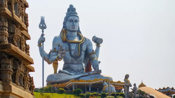 IRCTC 7 Jyotirling Tour Packages: आईआरसीटीसी के साथ करें 7 ज्योतिर्लिंगों की यात्रा
