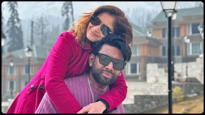 आरती सिंह ने दीपक चौहान संग लड़ाई की खबर पर दिया रिएक्शन। फोटो क्रेडिट- इंस्टाग्राम
