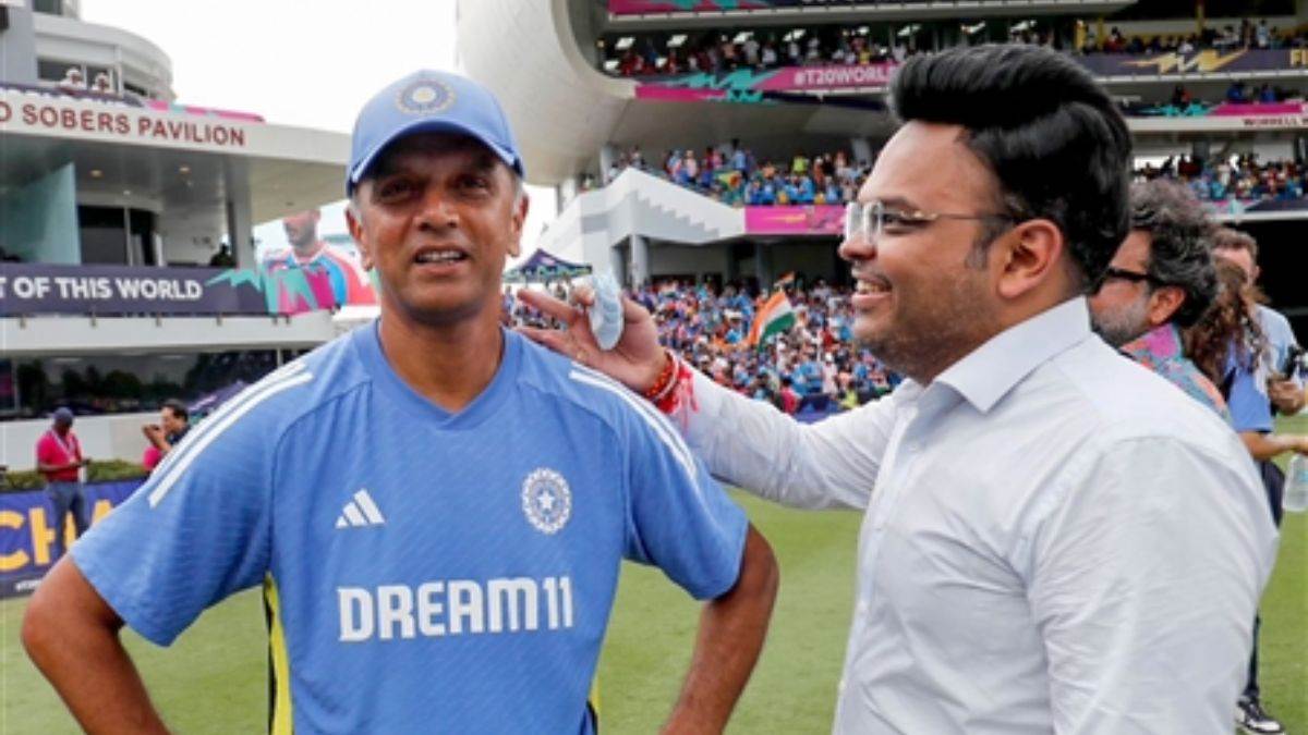 https://www.jagranimages.com/images/newimg/02072024/02_07_2024-rahul_dravid_farewell_23751035.jpg