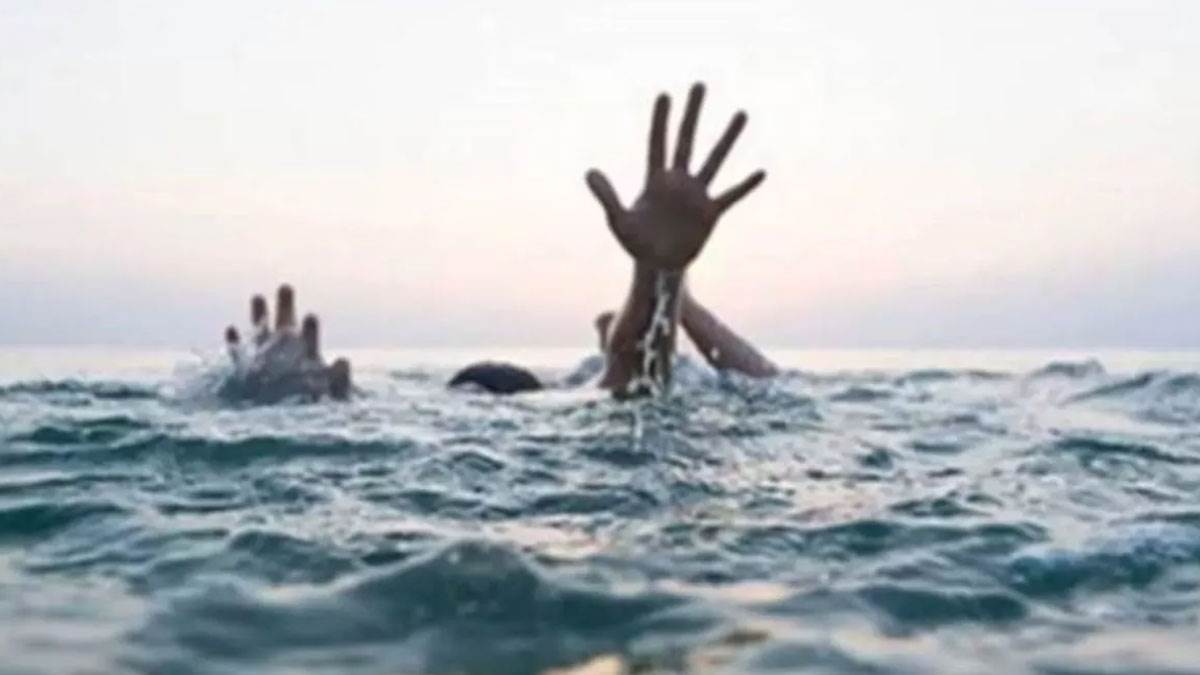 https://www.jagranimages.com/images/newimg/02072025/02_07_2025-drown-river_23973261.jpg