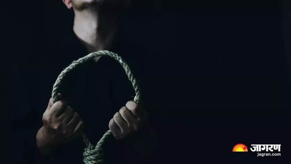 https://www.jagranimages.com/images/newimg/02072025/02_07_2025-farmer_suicide_23973537.jpg