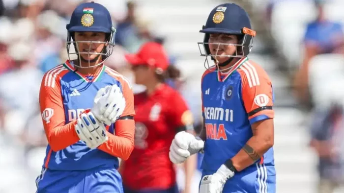 IND W vs ENG W: स्मृति-शेफाली की जोड़ी ने फिर रचा इतिहास