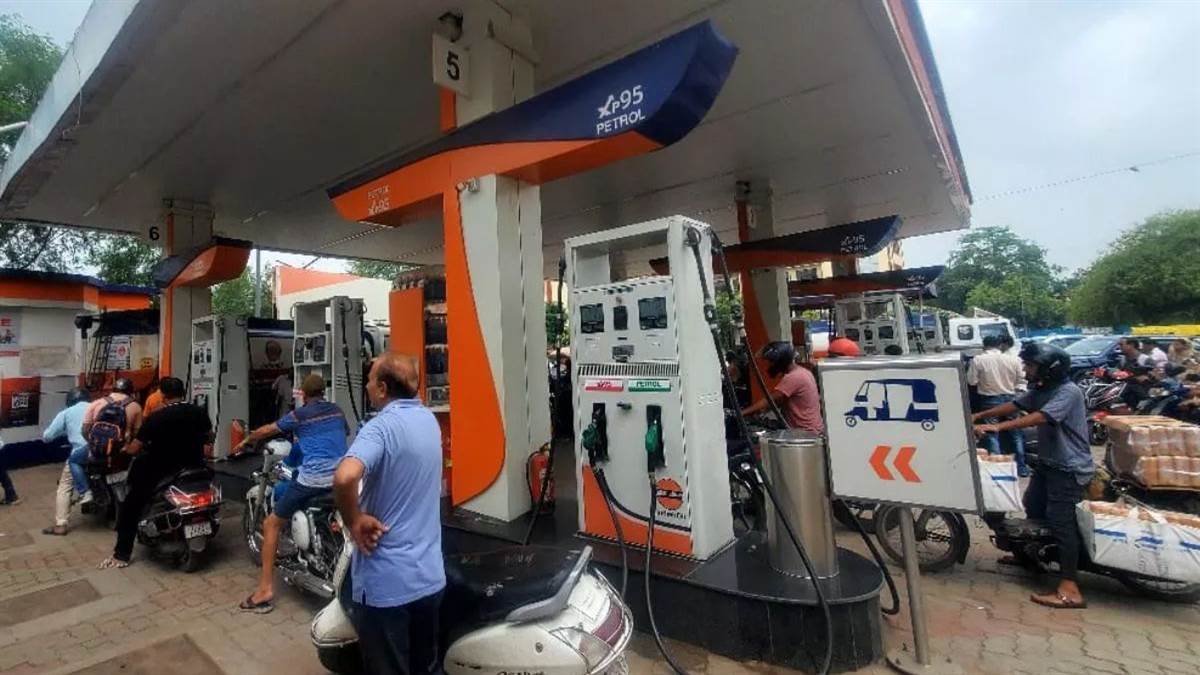 https://www.jagranimages.com/images/newimg/02072025/02_07_2025-petrol-pump-news_23973407.jpg