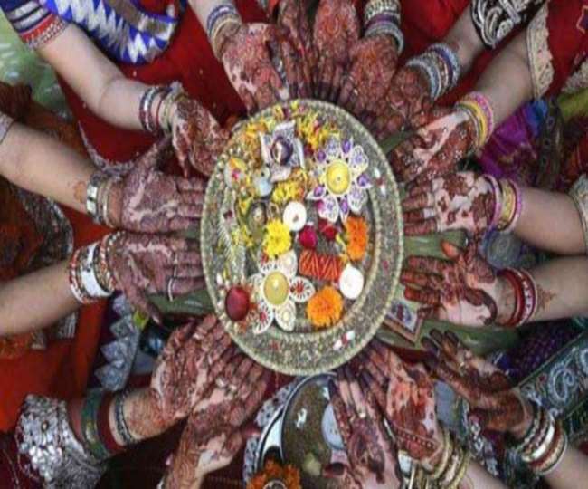 Kajari Teej 2021: कब है कजरी तीज? जानें पूजा विधि, सामग्री और महिलाओं के  लिए क्यों