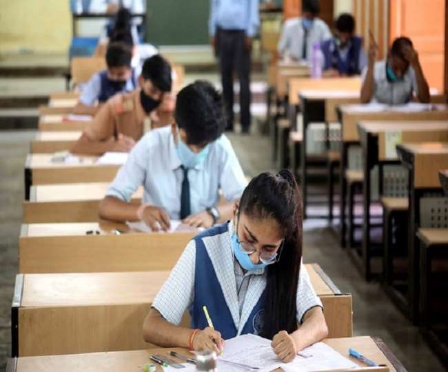 School Reopen News 2021: हरियाणा की तर्ज पर नोएडा-गाजियाबाद में खुल सकते हैं स्कूल