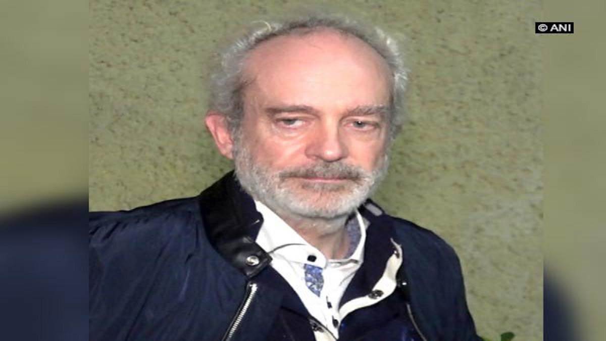 https://www.jagranimages.com/images/newimg/02082022/02_08_2022-agustawestland_vvip_chopper_scam_22946723.jpg