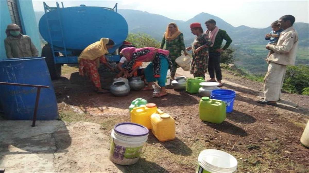 Jammu Kashmir हर घर में नहीं पहुंच पाया नल से जल 2300 करोड़ रुपये का 10