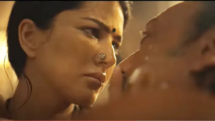 Quotation Gang Teaser Sunny Leone Intense Look. Photo- screenshot