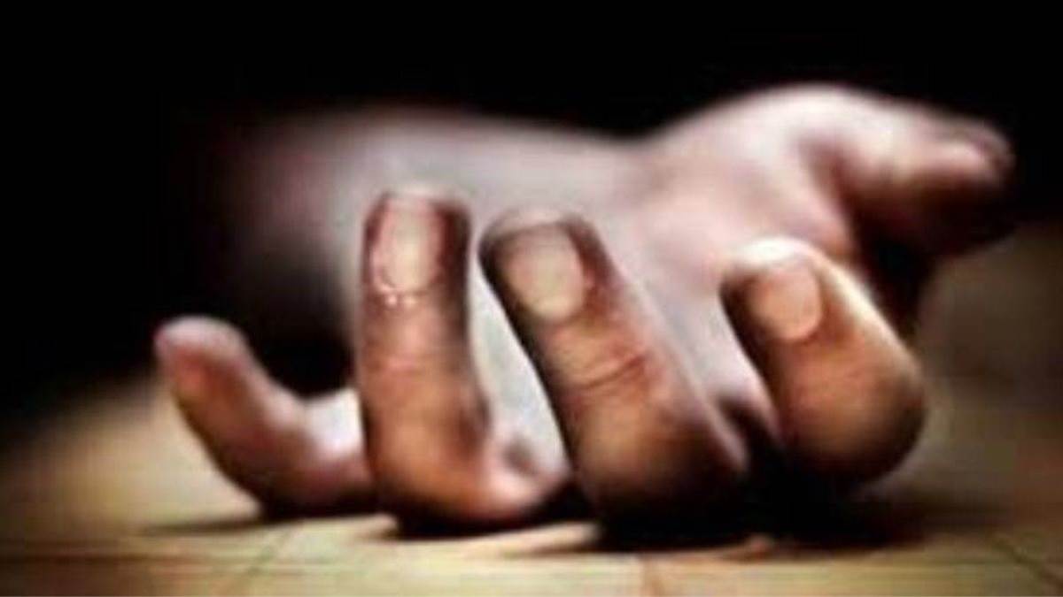 begusarai news dead body of 8th class recovered from the garden of the house in begusarai fir registered