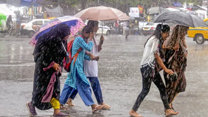 बिहार के कई जिलों में आज झमाझम बारिश के आसार। (फोटो- ANI)