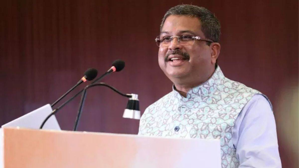 neet 2024 paper leak government is committed to conduct fraud free and transparent examination says dharmendra pradhan
