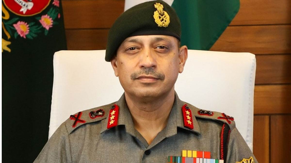 https://www.jagranimages.com/images/newimg/02082024/02_08_2024-lieutenant-general-vikas-la_23770515.jpg