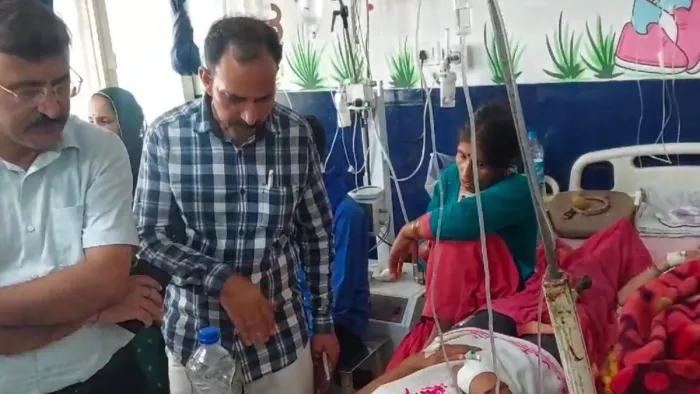 ऊधमपुर में फूड प्वाइजनिंग से दो दर्जन से अधिक लोग बीमार।