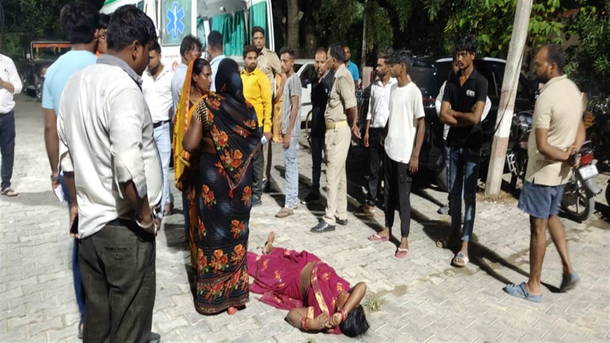 maharajganj road accident three dead one injured in bike collision