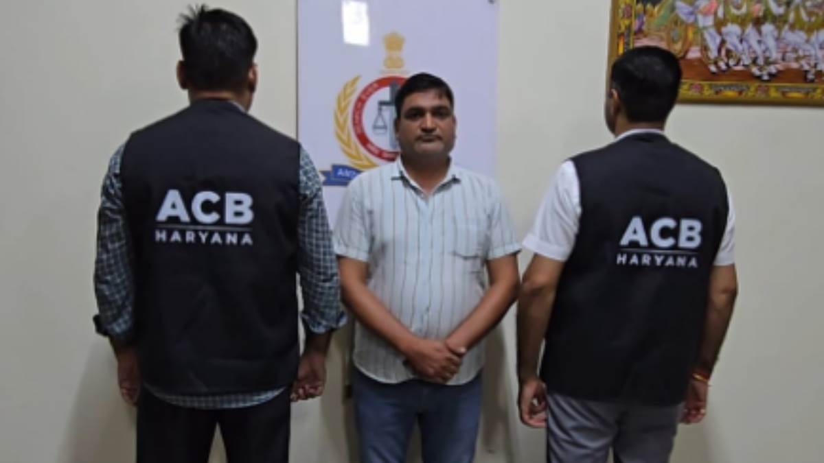 ncr delhi police inspector bribery case haryana acb interrogates officer