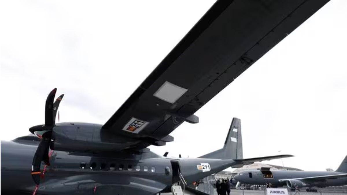 https://www.jagranimages.com/images/newimg/02082025/02_08_2025-airbus_c-295_delivery_24002016.jpg