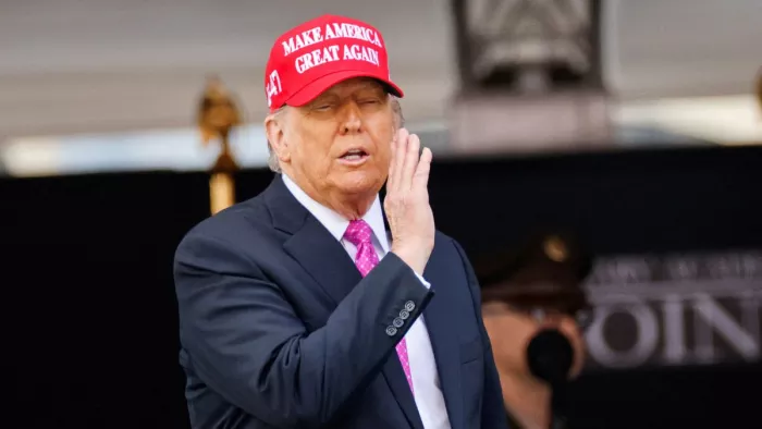 चैटजीपीटी, ग्रोक, जेमिनी, मेटा एआई और कोपायलट से पूछा गया सवाल (फोटो: रॉयटर्स)