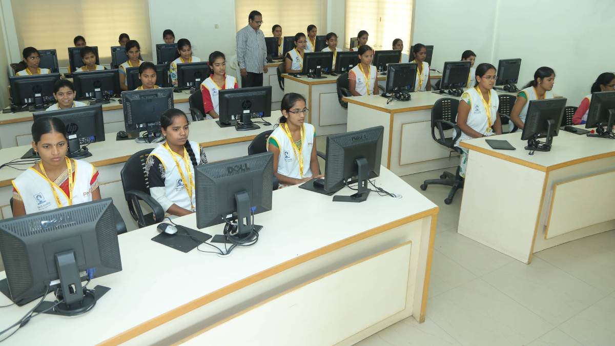 https://www.jagranimages.com/images/newimg/02082025/02_08_2025-haryana_hisar_24001475.jpg