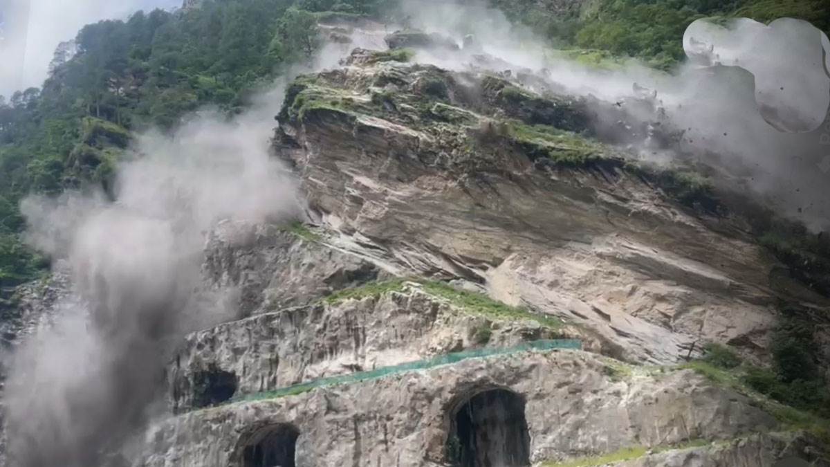 rockslide at vishnu gad project alaknanda river