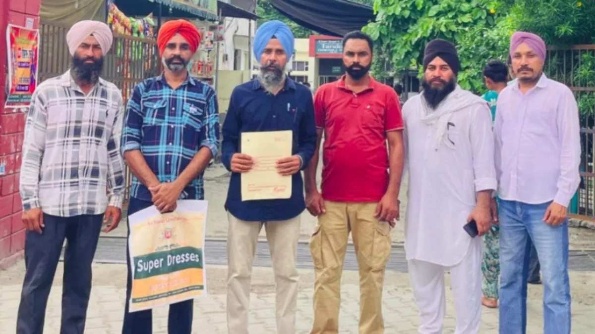 स्वास्थ्य मंत्री के आने की खबर मिलते ही अस्पताल पहुंचे बेरोजगार कर्मचारी, बलबीर सिंह के नहीं पहुंचने पर किया प्रदर्शन
