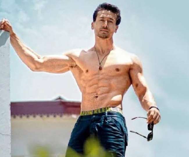 Tiger Shroff Workout Video: Actor can be seen doing deadlifts with 220  kilos see this powerfull video