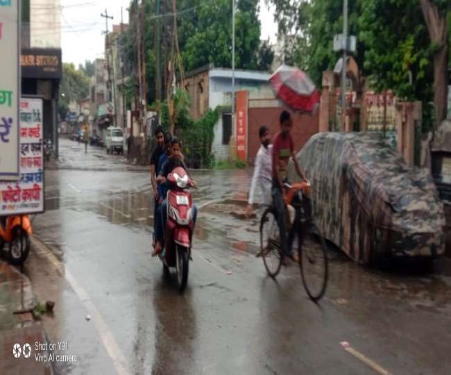 Shahjahanpur Weather Update शाहजहांपुर में 12 घंटे में हुई 65.5 मिमी