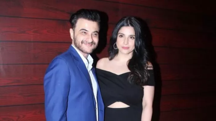 Maheep Kapoor reveal that Sanjay Kapoor cheated on her during their 25 years of marriage, Instagram