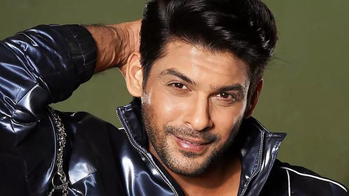 Sidharth Shukla Death Anniversary: फैंस के साथ सिद्धार्थ शुक्ला के इन प्यार भरे पलों को देख छलक जाएंगे आंसू