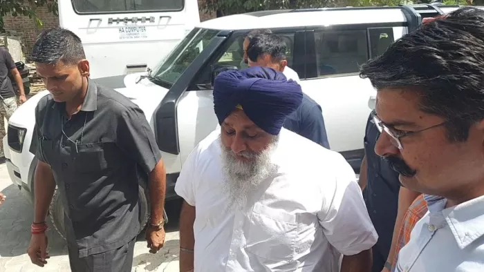 कोटकपुरा गोलीकांड की सुनवाई में पेश हुए सुखबीर बादल, कहा- पंजाब सरकार ने पूरी प्लानिंग से उन्हें फंसाया