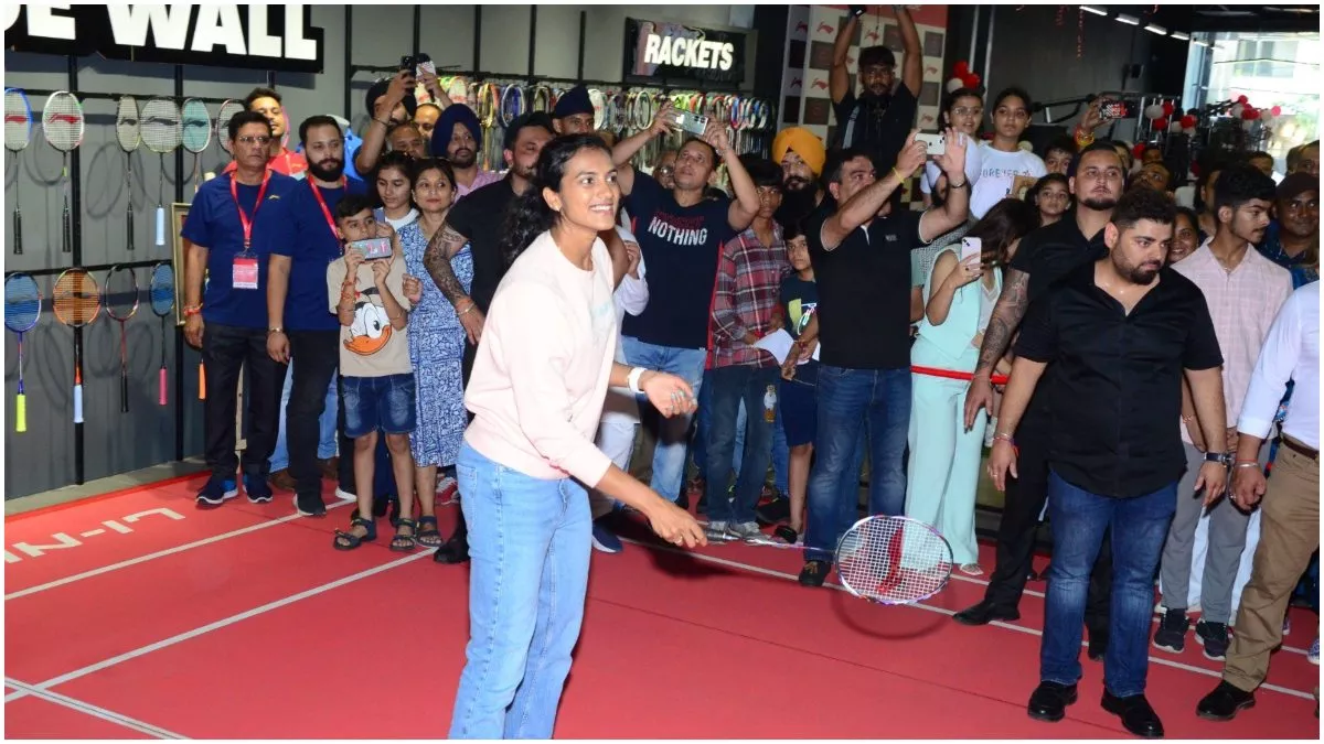 हार-जीत चलती रहती है, हताश न हों और कड़ी मेहनत करें'; जालंधर में बोलीं  बैडमिंटन स्टार PV Sindhu - Badminton Star PV Sindhu In Jalandhar Said  Winning and losing go on dont