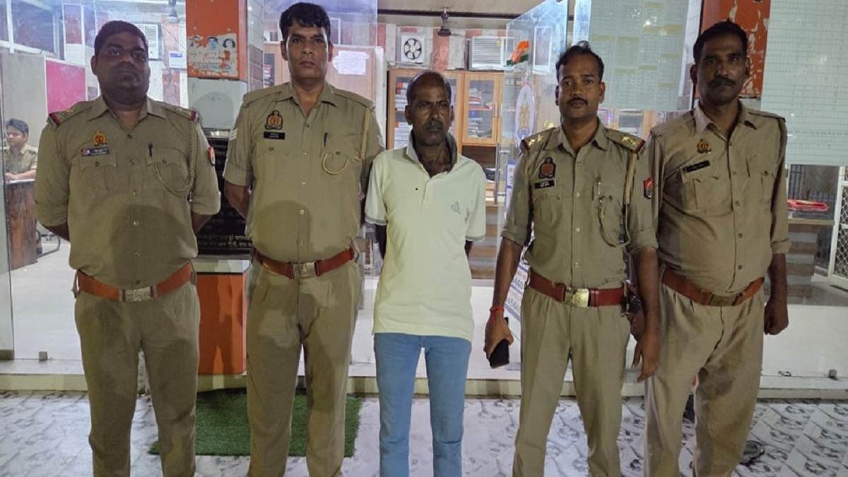 https://www.jagranimages.com/images/newimg/02092025/02_09_2025-arrest_mrt_r_24033151.jpg
