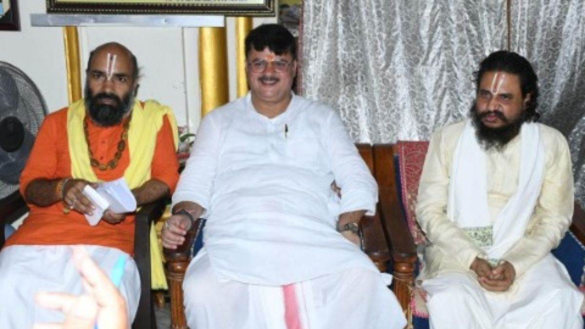 https://www.jagranimages.com/images/newimg/02092025/02_09_2025-ayodhya_news_24032779.jpg