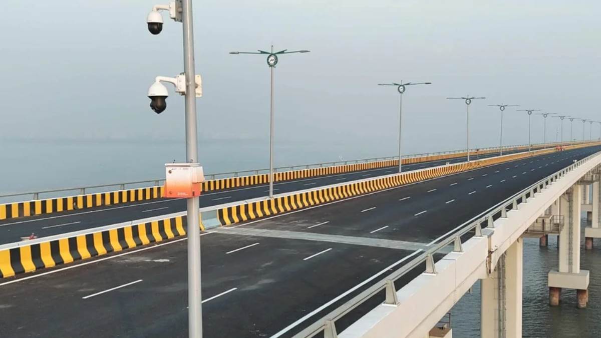 https://www.jagranimages.com/images/newimg/02092025/02_09_2025-bridge_24033771.jpg