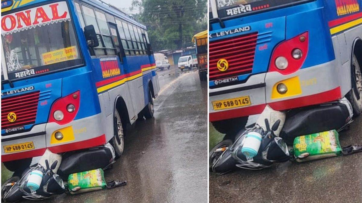 https://www.jagranimages.com/images/newimg/02092025/02_09_2025-bus_scooty_accident_24033528.jpg