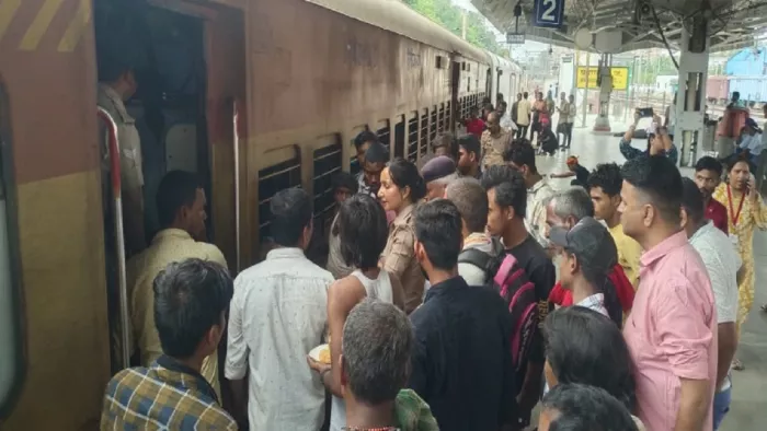प्रयागराज में बाल एवं किशोर बचाव अभियान में तस्करी के प्रयास का राजफाश किया गया है।